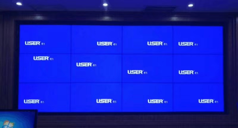 三星55英寸超窄液晶拼接屏的功能特點和技術規格是什么？